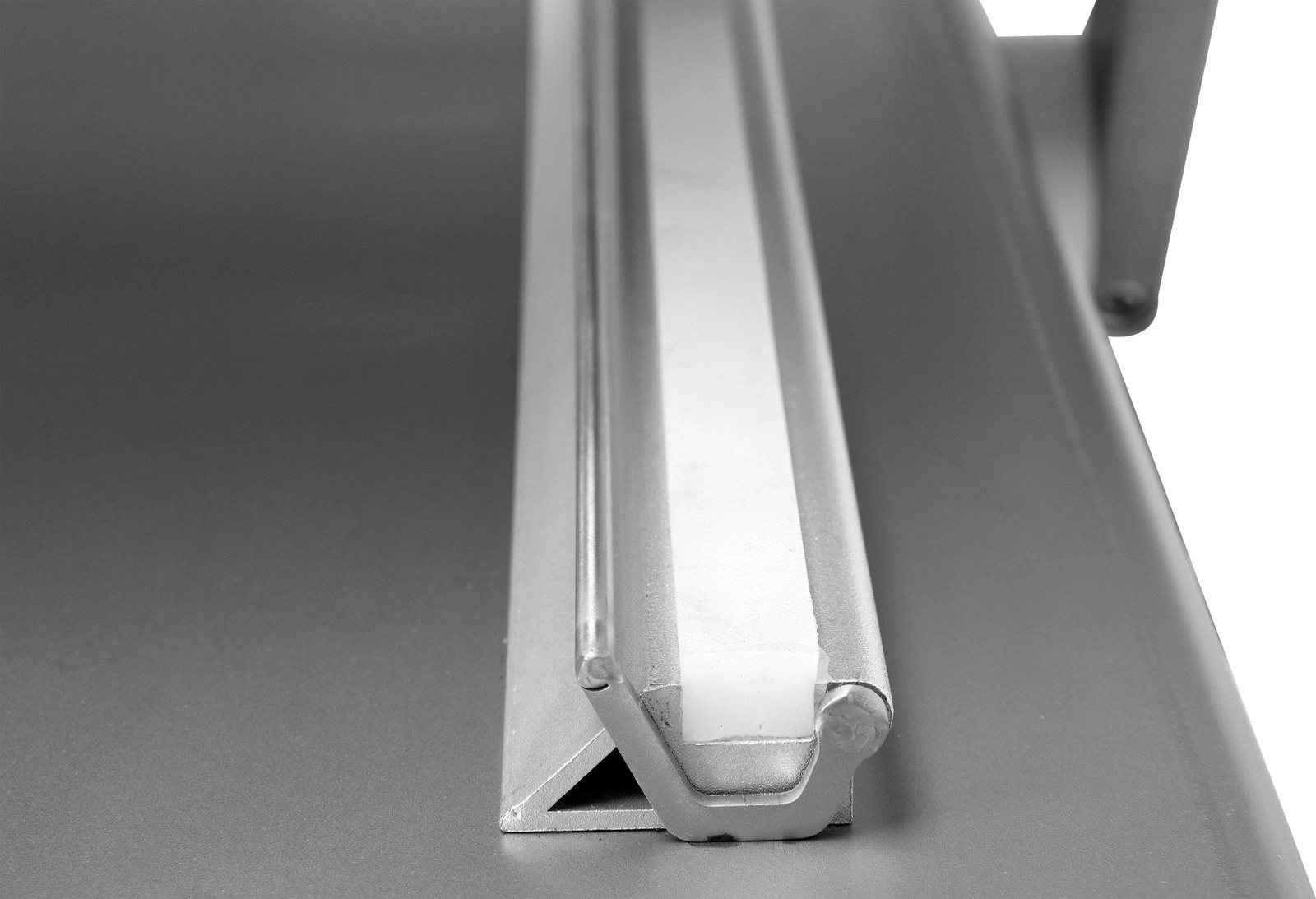 Mobilný 2-komorový vákuový baliaci stroj 45x60 cm | YATO YG-09307