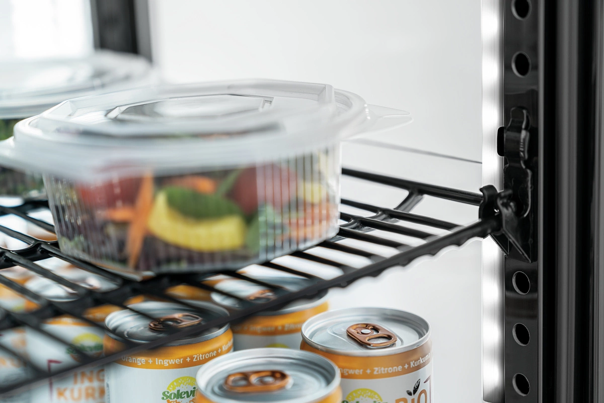 Vitrína chladiaca Mini 98L2T čierna | BARTSCHER 700698