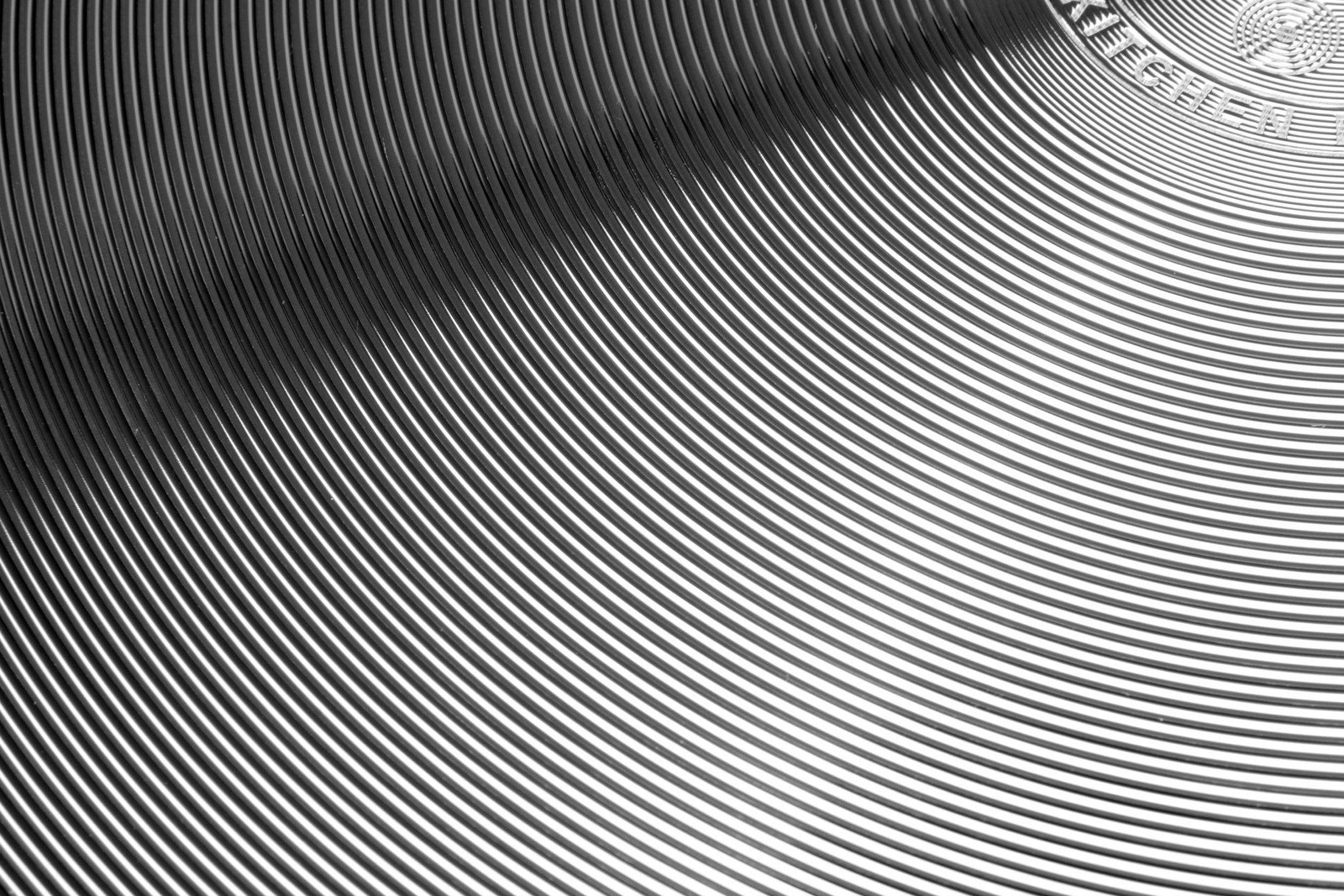 Hliníková panvica na ryby s teflónovým povrchom PLATINUM PLUS | YATO YG-00155