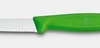 Nôž na zeleninu a ovocie Swiss Classic, zúbkované ostrie, zelený, dĺžka ostria 8 cm | VICTORINOX 6.7634.C1