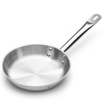 Satinovaná oceľová panvica s priemerom 28 cm | FORGAST FG02302