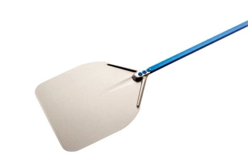 Obdĺžniková škrabka na pizzu 45x45 cm z eloxovaného hliníka | GI.METAL A-45R/120