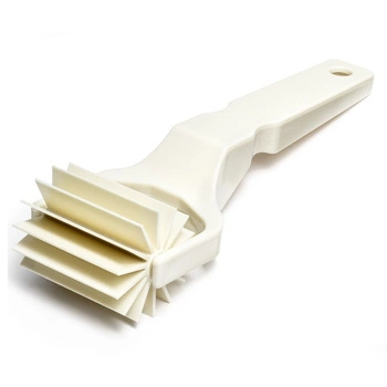 Valček na krájanie cesta 6 cm FORGAST FG11072